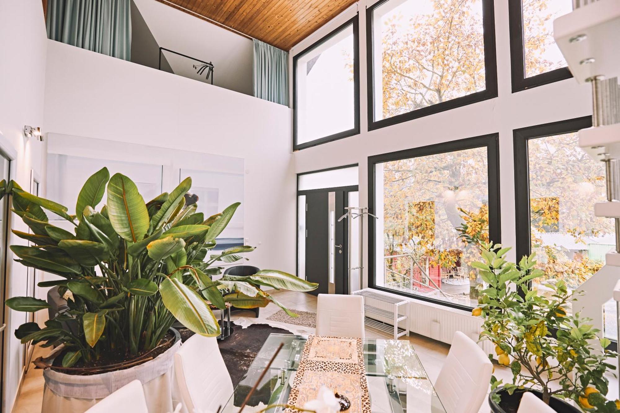 Ferienwohnung Bildstein's Kathmandu Langenfeld  Exterior foto